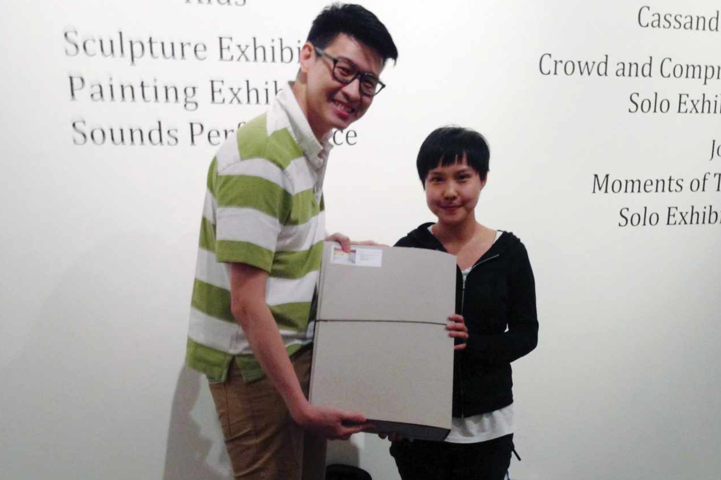 LAI Long Sang - Selling at the Pop-up Market (2013) View 03